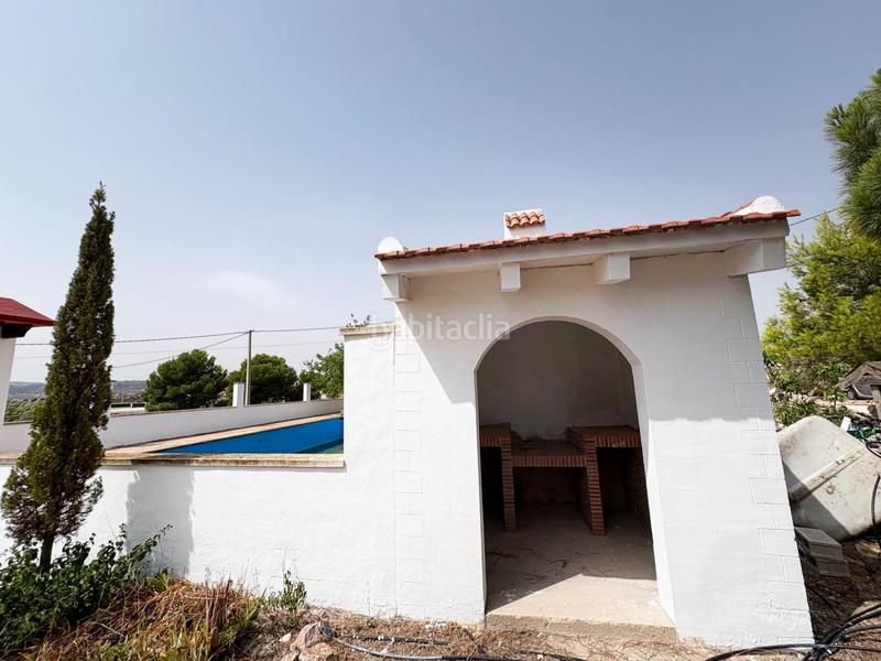Foto e2be2281-4c71-4945-8f98-5208f3865980. Xalet amb calefacció aparcament piscina a Novelda Foto e2be2281-4c71-4945-8f98-5208f3865980. Xalet amb calefacció aparcament piscina a Novelda