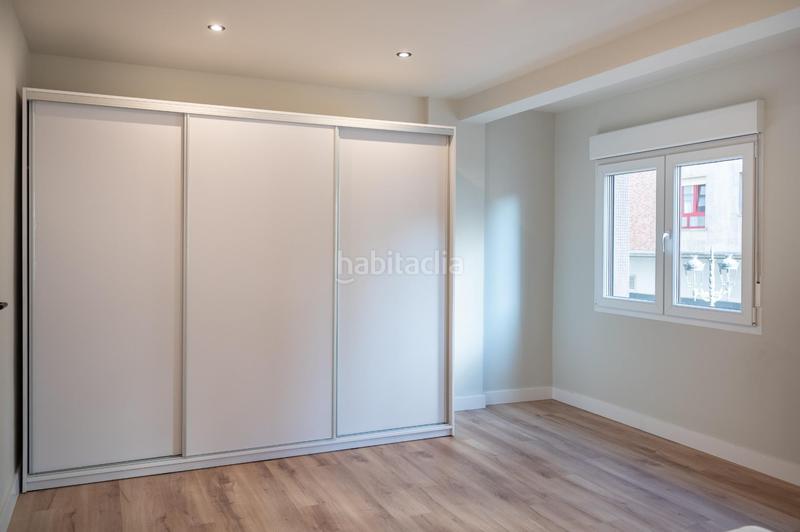 Foto a2d92bea-289d-485e-9062-ad4bf4c6a0e4. Pis a calle ramon claveria 25 a La Felguera Langreo Foto a2d92bea-289d-485e-9062-ad4bf4c6a0e4. Pis a calle ramon claveria 25 a La Felguera Langreo