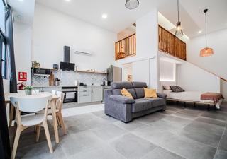 Appartement  Avenida de la constitución. Coqueto loft en venta con licencia turistica Appartement  Avenida de la constitución. Coqueto loft en venta con licencia turistica