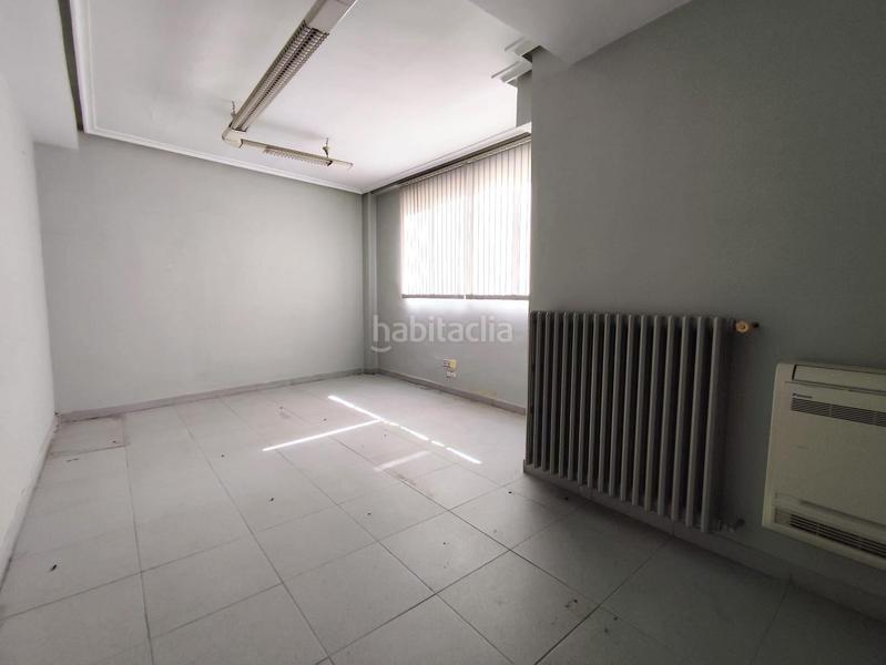 Foto 6ca28dbb-626a-4944-8c98-d9393e7e6621. Oficina a Gran Via Logroño Foto 6ca28dbb-626a-4944-8c98-d9393e7e6621. Oficina a Gran Via Logroño