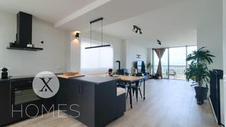 Xalet  Carrer àngel guimerà. Luz, estilo y vistas que enamoran Xalet  Carrer àngel guimerà. Luz, estilo y vistas que enamoran