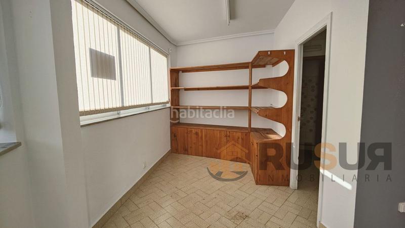 Foto 0c8c2bc8-9ab0-4e07-94cf-46538d5edc2e. Alquiler local comercial local com. en alquiler en Vioño, 1 despacho. en Piélagos Foto 0c8c2bc8-9ab0-4e07-94cf-46538d5edc2e. Alquiler local comercial local com. en alquiler en Vioño, 1 despacho. en Piélagos