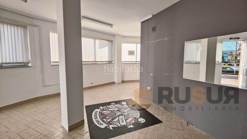 Foto b268d50f-17b3-44e6-bb3c-5f84ffa9cea6. Alquiler local comercial local com. en alquiler en Vioño, 1 despacho. en Piélagos Foto b268d50f-17b3-44e6-bb3c-5f84ffa9cea6. Alquiler local comercial local com. en alquiler en Vioño, 1 despacho. en Piélagos