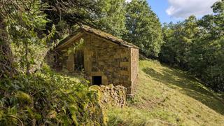 Casale  Vegalosvados. Casa rural en venta en san pedro del romeral, 4 dormitorios. Casale  Vegalosvados. Casa rural en venta en san pedro del romeral, 4 dormitorios.