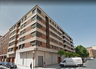 Geschäftsraum  Plaza martínez flamarique Geschäftsraum  Plaza martínez flamarique