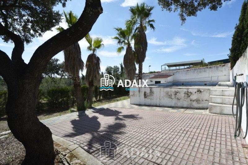 Foto 53077d06-a1f2-4ea6-a638-6dd88678dcb0. Xalet amb aparcament piscina a Montesol - Mejostilla Cáceres Foto 53077d06-a1f2-4ea6-a638-6dd88678dcb0. Xalet amb aparcament piscina a Montesol - Mejostilla Cáceres