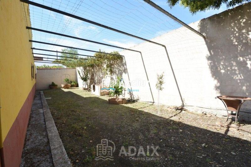 Foto 68d4fc94-3b73-4b88-8129-bef6e3f90ed4. Xalet amb aparcament piscina a Montesol - Mejostilla Cáceres Foto 68d4fc94-3b73-4b88-8129-bef6e3f90ed4. Xalet amb aparcament piscina a Montesol - Mejostilla Cáceres