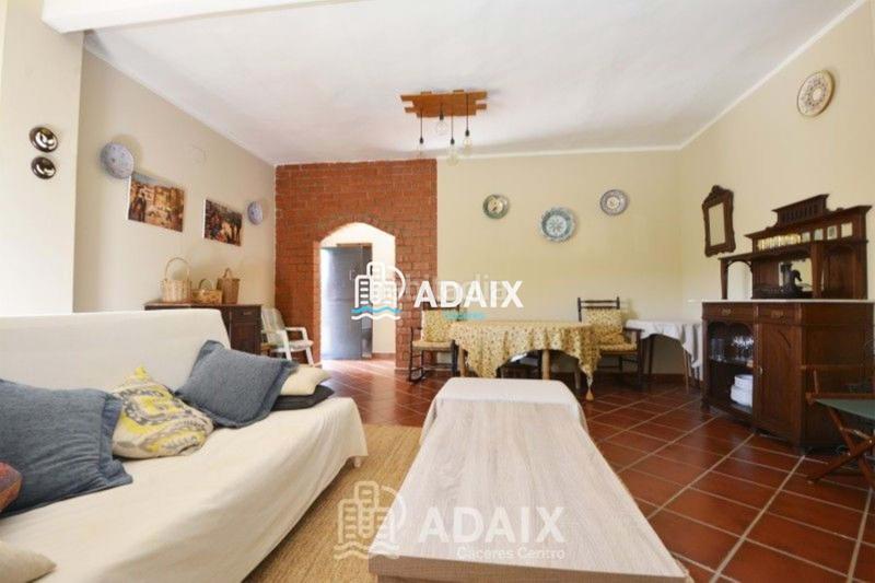 Foto f035621e-3fa4-43ce-9a7e-187e5b2eef52. Xalet amb aparcament piscina a Montesol - Mejostilla Cáceres Foto f035621e-3fa4-43ce-9a7e-187e5b2eef52. Xalet amb aparcament piscina a Montesol - Mejostilla Cáceres