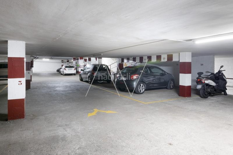 Foto 656ce6dd-a44c-4a4a-b0b4-72537a1a8096. Autoparkplatz in Centre Sant Just Desvern Foto 656ce6dd-a44c-4a4a-b0b4-72537a1a8096. Autoparkplatz in Centre Sant Just Desvern