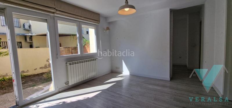 Foto 515cdb37-6926-4b35-84cf-38ad8efc5726. Casa con riscaldamento parcheggio in Rosa de Luxemburgo San Sebastián de los Reyes Foto 515cdb37-6926-4b35-84cf-38ad8efc5726. Casa con riscaldamento parcheggio in Rosa de Luxemburgo San Sebastián de los Reyes
