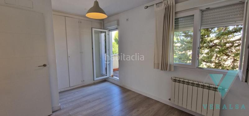 Foto 90ea7d1d-e1b2-4493-a10d-5668d086bfcd. Casa con riscaldamento parcheggio in Rosa de Luxemburgo San Sebastián de los Reyes Foto 90ea7d1d-e1b2-4493-a10d-5668d086bfcd. Casa con riscaldamento parcheggio in Rosa de Luxemburgo San Sebastián de los Reyes