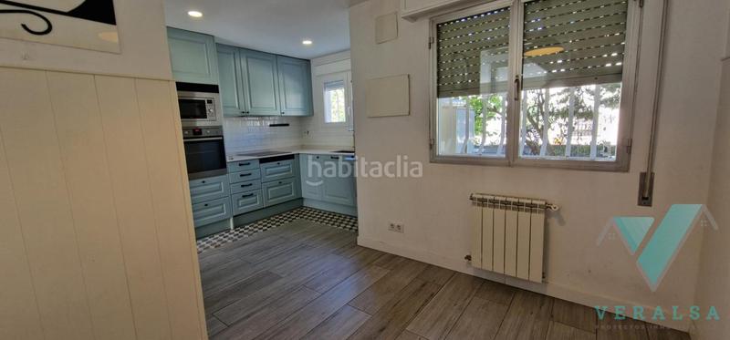 Foto 426c5f83-f0b1-49fe-abea-a4494ad910db. House with heating parking in Rosa de Luxemburgo San Sebastián de los Reyes Foto 426c5f83-f0b1-49fe-abea-a4494ad910db. House with heating parking in Rosa de Luxemburgo San Sebastián de los Reyes