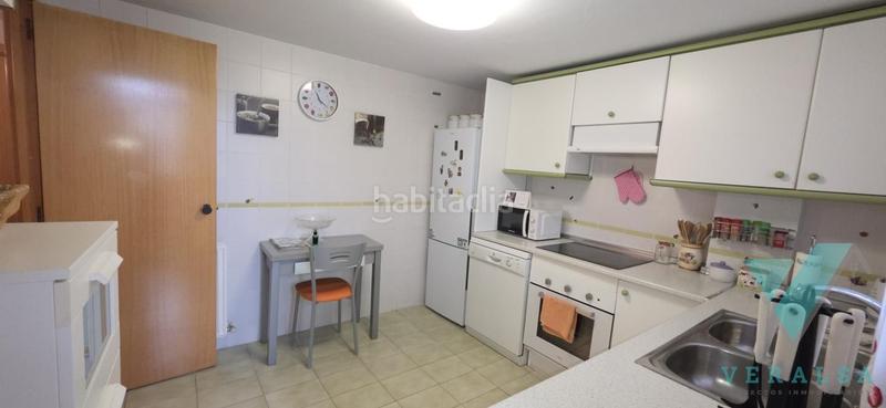 Foto d90a1872-46c0-46ba-8583-71e3a4ec1467. Flat with heating pool in Praderón San Sebastián de los Reyes Foto d90a1872-46c0-46ba-8583-71e3a4ec1467. Flat with heating pool in Praderón San Sebastián de los Reyes