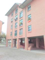 Appartement à Carretera de huesca 21. Urbanizacion los pinos, piso 127m 3 dormitorios mas salón cocina Appartement à Carretera de huesca 21. Urbanizacion los pinos, piso 127m 3 dormitorios mas salón cocina