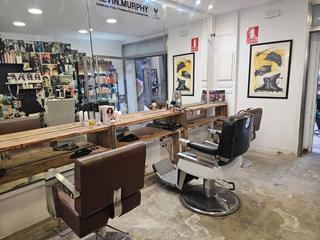 Transfer Business premise in Plaça de correus 1734. Traspaso peluquería unisex Transfer Business premise in Plaça de correus 1734. Traspaso peluquería unisex