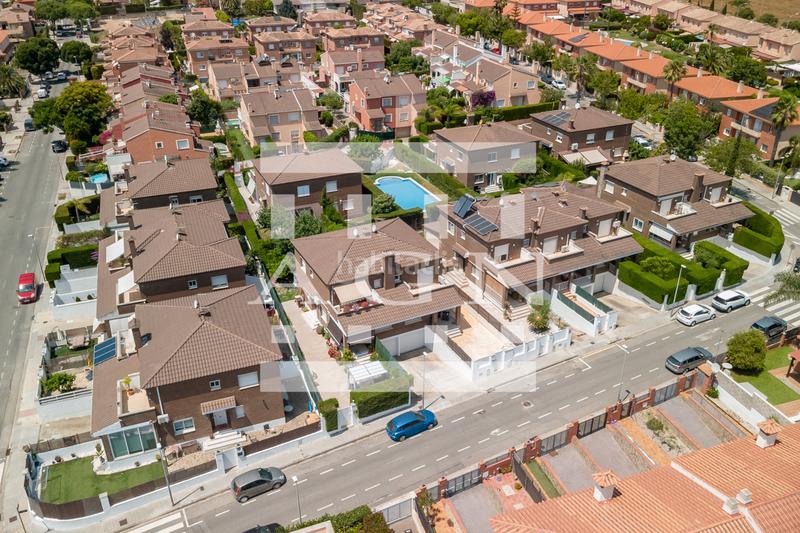 Foto 8cfc94dd-c911-4186-a8e4-1d6252f81268. Casa pareada **casa pareada en vilafortuny: tu refugio ideal** en Cambrils Foto 8cfc94dd-c911-4186-a8e4-1d6252f81268. Casa pareada **casa pareada en vilafortuny: tu refugio ideal** en Cambrils