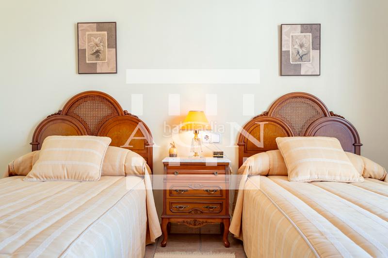 Foto 370fabc1-edb0-40f7-97d5-70e2faedbbd7. Xalet amb xemeneia calefacció aparcament piscina a Cambrils Foto 370fabc1-edb0-40f7-97d5-70e2faedbbd7. Xalet amb xemeneia calefacció aparcament piscina a Cambrils