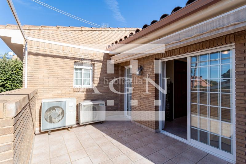 Foto 4064d4e9-2c25-4242-9893-e3664ea31cc8. Xalet amb xemeneia calefacció aparcament piscina a Cambrils Foto 4064d4e9-2c25-4242-9893-e3664ea31cc8. Xalet amb xemeneia calefacció aparcament piscina a Cambrils