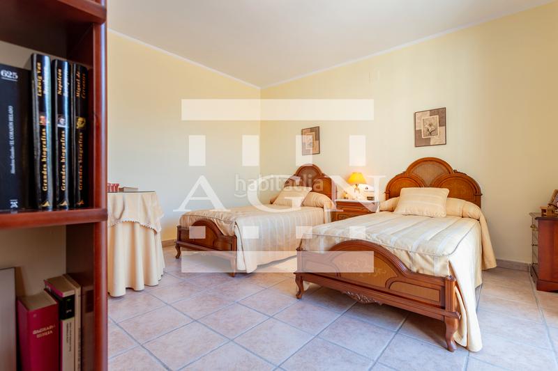 Foto 4c1b62d2-952b-4288-85b7-f8b60fddb129. Xalet amb xemeneia calefacció aparcament piscina a Cambrils Foto 4c1b62d2-952b-4288-85b7-f8b60fddb129. Xalet amb xemeneia calefacció aparcament piscina a Cambrils