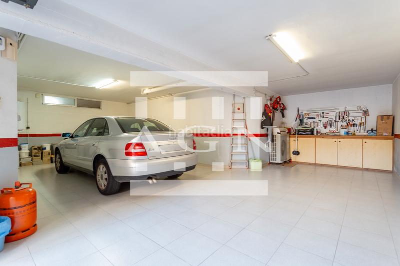 Foto 522cc248-768c-4f58-84b2-a59aa20d3c7b. Xalet amb xemeneia calefacció aparcament piscina a Cambrils Foto 522cc248-768c-4f58-84b2-a59aa20d3c7b. Xalet amb xemeneia calefacció aparcament piscina a Cambrils