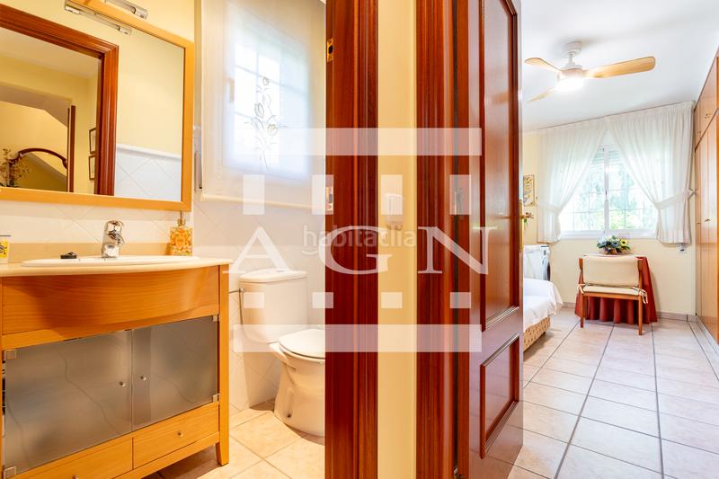 Foto c8366fc7-68a9-4e7d-a365-e826cf41b79e. Xalet amb xemeneia calefacció aparcament piscina a Cambrils Foto c8366fc7-68a9-4e7d-a365-e826cf41b79e. Xalet amb xemeneia calefacció aparcament piscina a Cambrils