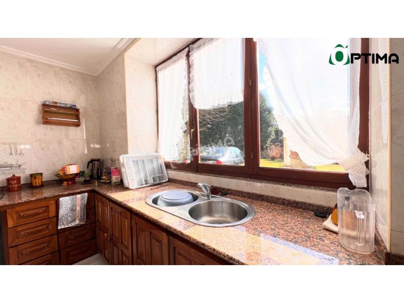 Foto a6a0e0d2-3b14-460a-8ba9-12e4865efb27. Casa amb aparcament a Abadín Foto a6a0e0d2-3b14-460a-8ba9-12e4865efb27. Casa amb aparcament a Abadín