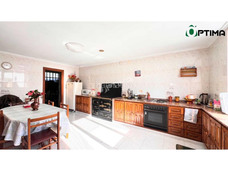 Foto f4c8aed0-ccf5-41be-a6a3-83c8a8a64ae9. Casa amb aparcament a Abadín Foto f4c8aed0-ccf5-41be-a6a3-83c8a8a64ae9. Casa amb aparcament a Abadín