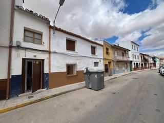 Terreny residencial a Herencia. Vivienda en planta baja y alta Terreny residencial a Herencia. Vivienda en planta baja y alta