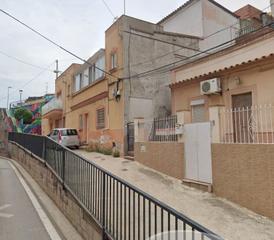 Chalet in Sant Vicenç dels Horts Chalet in Sant Vicenç dels Horts