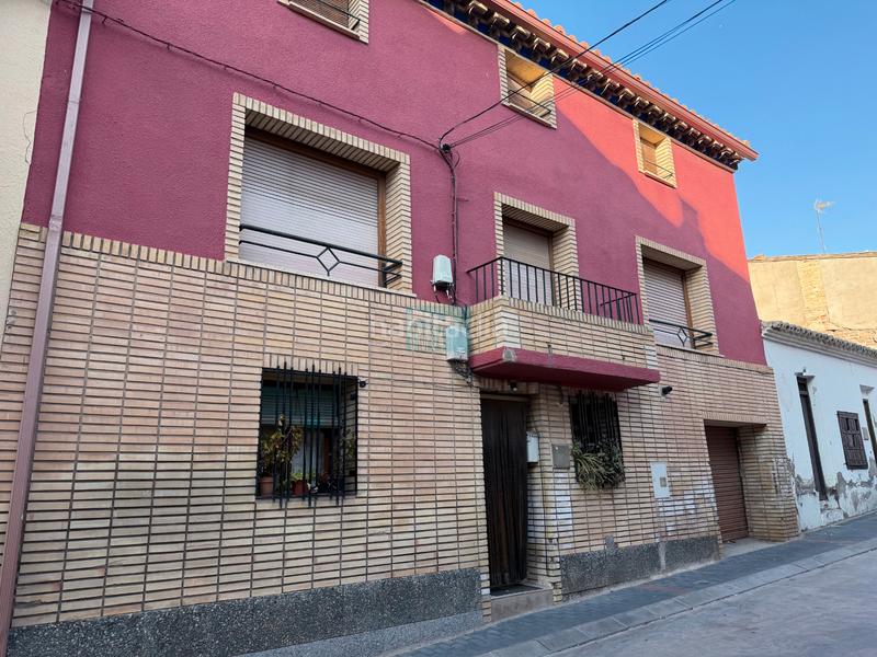 Foto 400e80bf-9a58-46e2-96e8-e4d22dbac4f8. Casa amb calefacció aparcament a Mallén Foto 400e80bf-9a58-46e2-96e8-e4d22dbac4f8. Casa amb calefacció aparcament a Mallén