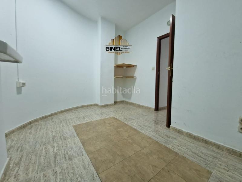 Foto 4329fff8-0e79-4c0d-bc97-a1d67bf8f386. Local comercial local com. en venta en boulevard boulevard 1 fase, 2 despachos. en Jaén Foto 4329fff8-0e79-4c0d-bc97-a1d67bf8f386. Local comercial local com. en venta en boulevard boulevard 1 fase, 2 despachos. en Jaén