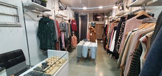 Traspaso Tienda Passeig maragall. Tienda ropa Traspaso Tienda Passeig maragall. Tienda ropa