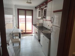 Miete Appartement in Centro. Alquiler de apartamento en el centro de ponferrada Miete Appartement in Centro. Alquiler de apartamento en el centro de ponferrada