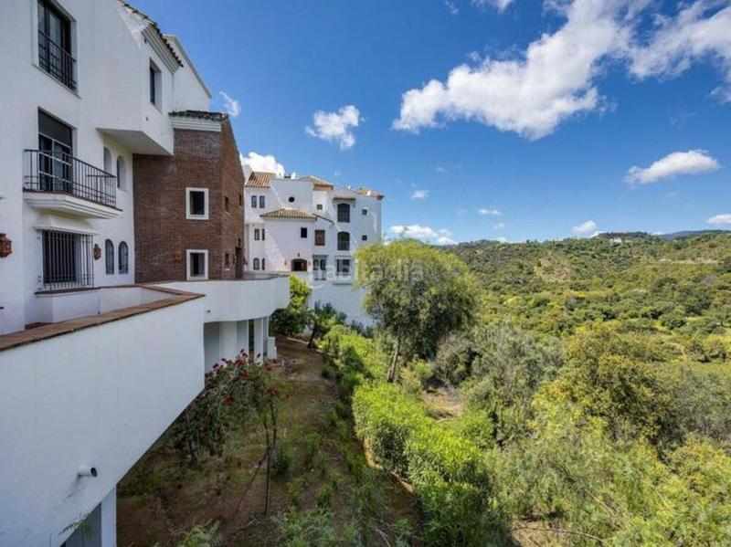 Foto faadb3fc-bb49-41ef-aa61-b0656ddd98c0. Appartement avec parking piscine dans los arqueros - puerto del almendro Benahavís Foto faadb3fc-bb49-41ef-aa61-b0656ddd98c0. Appartement avec parking piscine dans los arqueros - puerto del almendro Benahavís