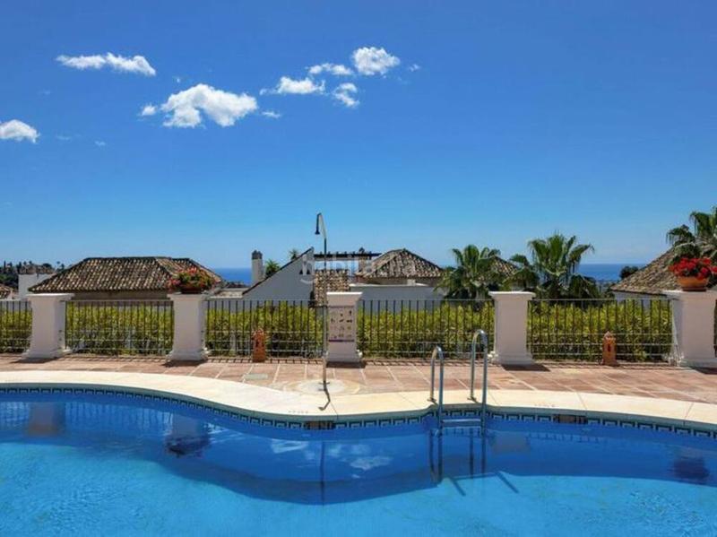 Foto b280c88a-8cca-42f1-b668-71dab3fa2f13. Appartement mit parking pool in los arqueros - puerto del almendro Benahavís Foto b280c88a-8cca-42f1-b668-71dab3fa2f13. Appartement mit parking pool in los arqueros - puerto del almendro Benahavís