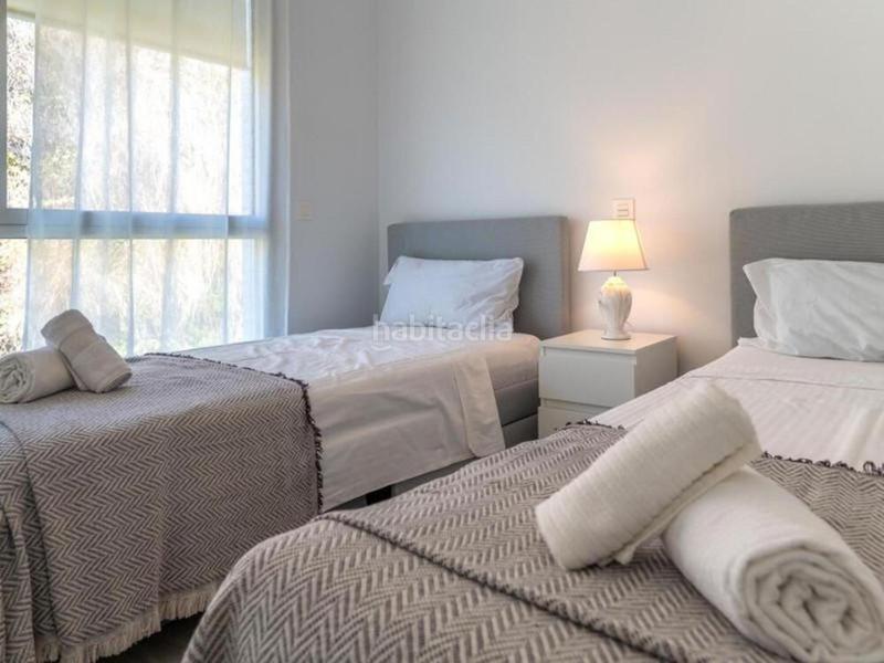 Foto 38ea780b-1540-432c-9e9e-037ed1381580. Rent semi detached house with parking pool in Los Flamingos Benahavís Foto 38ea780b-1540-432c-9e9e-037ed1381580. Rent semi detached house with parking pool in Los Flamingos Benahavís