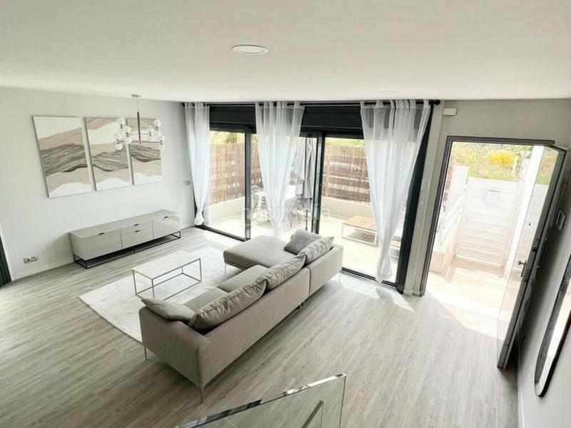 Foto 14b6d3e3-3790-497b-94ba-110ff0bac960. Rent semi detached house with parking pool in Cancelada Estepona Foto 14b6d3e3-3790-497b-94ba-110ff0bac960. Rent semi detached house with parking pool in Cancelada Estepona