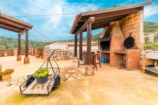 Édifice Mas davall. Complejo rural con piscina, terrazas y estudios independientes Édifice Mas davall. Complejo rural con piscina, terrazas y estudios independientes