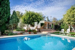 Chalet  Monestir del puig. Chalet independiente en zona madrigal vilareal con piscina Chalet  Monestir del puig. Chalet independiente en zona madrigal vilareal con piscina