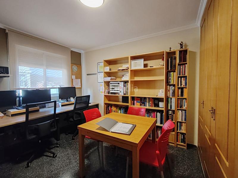 Foto 67e70212-20a3-48ef-a45e-fbe66601fe11. Pis amb calefacció a Zona Nord Alcoi Foto 67e70212-20a3-48ef-a45e-fbe66601fe11. Pis amb calefacció a Zona Nord Alcoi