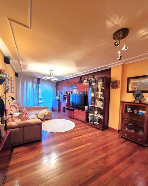 Foto c1a8140e-da7f-4ff1-afa9-05f1f5734d12. Piso vivienda de 100 m2 en la txitxarra, ascensor y trastero. en Santurtzi Foto c1a8140e-da7f-4ff1-afa9-05f1f5734d12. Piso vivienda de 100 m2 en la txitxarra, ascensor y trastero. en Santurtzi
