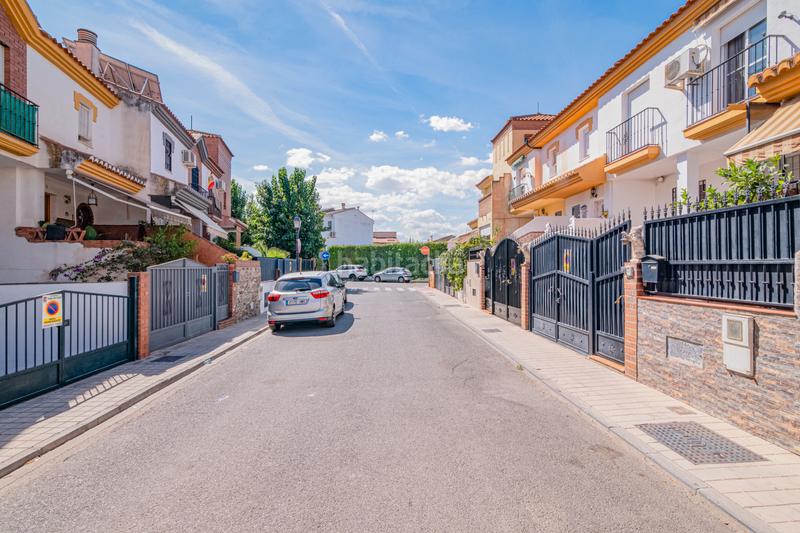 Foto 186631cf-cc64-405b-9a2f-9afc8ec97d5f. Reihenhaus mit parking in Belicena Vegas del Genil Foto 186631cf-cc64-405b-9a2f-9afc8ec97d5f. Reihenhaus mit parking in Belicena Vegas del Genil