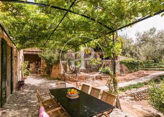 Lloguer Casa Camí de sa figuera. Chalet en alquiler con piscina, terrazas y amplio terreno en sól Lloguer Casa Camí de sa figuera. Chalet en alquiler con piscina, terrazas y amplio terreno en sól