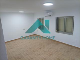 Alquiler Apartamento en Nuevo Cáceres. Se alquila piso en zona llopis  luminoso y funcional Alquiler Apartamento en Nuevo Cáceres. Se alquila piso en zona llopis  luminoso y funcional