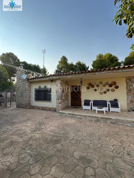 Foto f09bce70-92e5-4ce0-8a15-c58c1ba9693d. Chalet avec chauffage parking piscine dans Pedanías - Extrarradio Albacete Foto f09bce70-92e5-4ce0-8a15-c58c1ba9693d. Chalet avec chauffage parking piscine dans Pedanías - Extrarradio Albacete