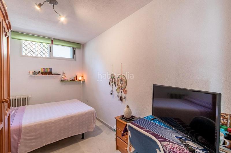 Foto ae1659d1-b40b-4a7c-a07b-a8e77d68edc9. Pis a calle guarnón 14 a Bola de Oro Granada Foto ae1659d1-b40b-4a7c-a07b-a8e77d68edc9. Pis a calle guarnón 14 a Bola de Oro Granada