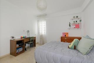 Flat in Camino de ronda 154. Se vende amplio piso en camino de ronda_granada Flat in Camino de ronda 154. Se vende amplio piso en camino de ronda_granada