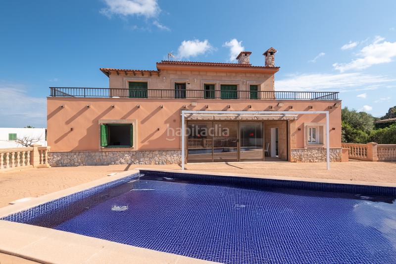 Foto b707ea46-113d-4f4c-bcac-ead5755e5a20. Xalet amb xemeneia calefacció aparcament piscina a Llucmajor Foto b707ea46-113d-4f4c-bcac-ead5755e5a20. Xalet amb xemeneia calefacció aparcament piscina a Llucmajor