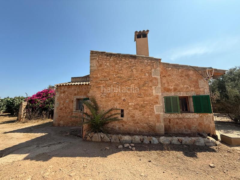 Foto 108fd87f-e5e2-4428-91a3-bd0cb3c32ada. Masia amb xemeneia aparcament a S´Arenal Llucmajor Foto 108fd87f-e5e2-4428-91a3-bd0cb3c32ada. Masia amb xemeneia aparcament a S´Arenal Llucmajor
