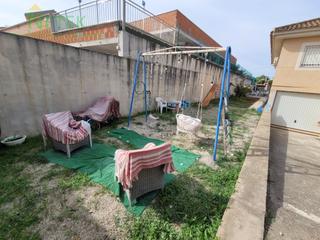 Casa  N/a. Casa con piscina en zona muy tranquila Casa  N/a. Casa con piscina en zona muy tranquila